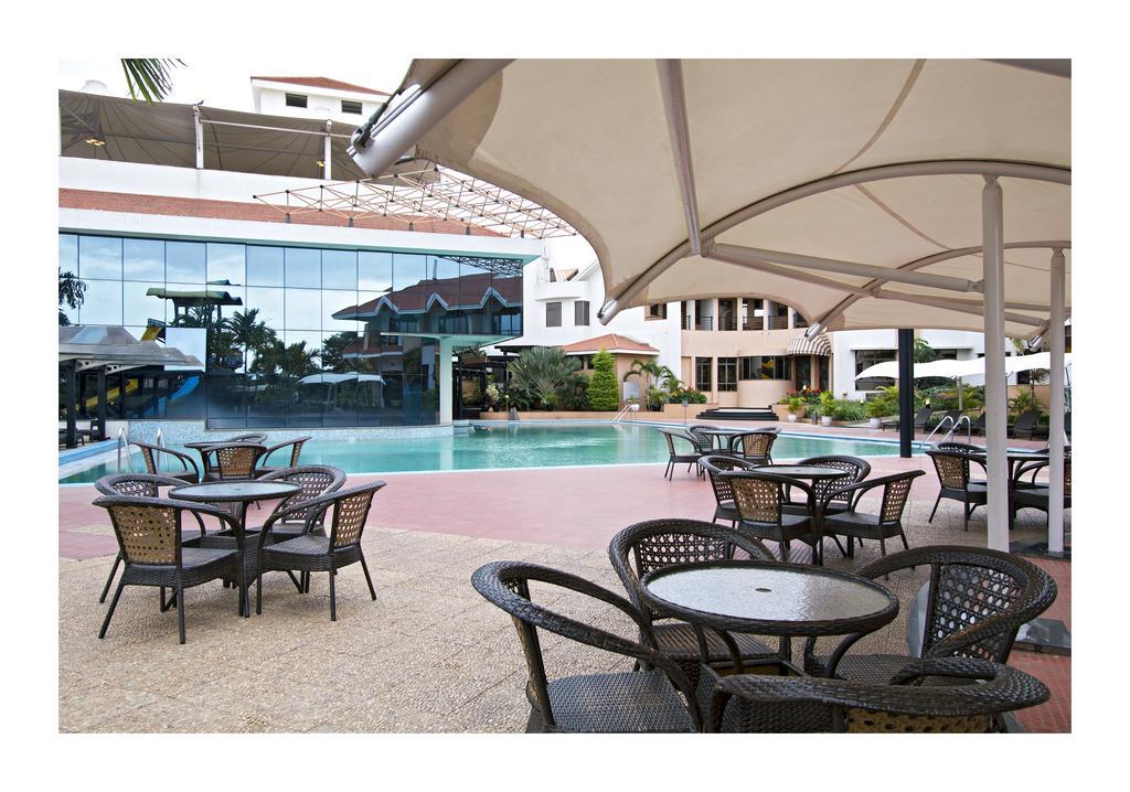 Clarks Exotica Convention Resort & Spa Devanahalli Exterior photo